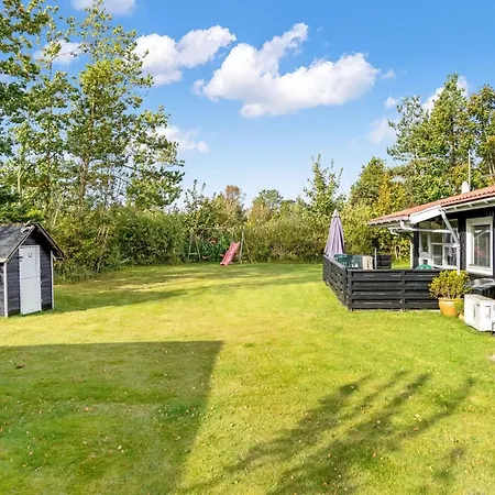 Karelia - 800m From The Sea By Interhome Feriehus *